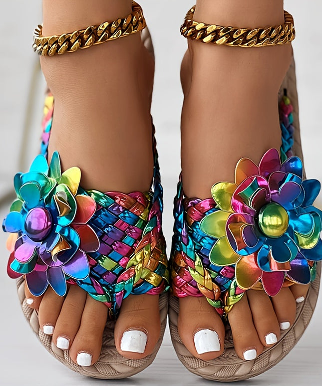 Women'S Colorful Floral Slide Sandals - Open-Toe, Flat Sole, Synthetic Cover with Golden Chain Ankle Strap, Black & White Striped Design, Perfect for Beach or Casual Wear, Beach Footwear | Floral Sandals | Synthetic Cover San