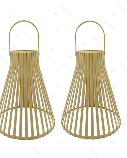 Solar colgante Linterna de ratán Luz solar al aire libre Balcón Lámpara de araña de bambú Atmósfera Lámpara solar tejida Decoración de jardín