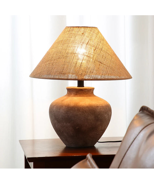Vintage Pottery Table Lamp: Chic Decoration for Stylish Living Spaces, Bedrooms & B&B Hotels