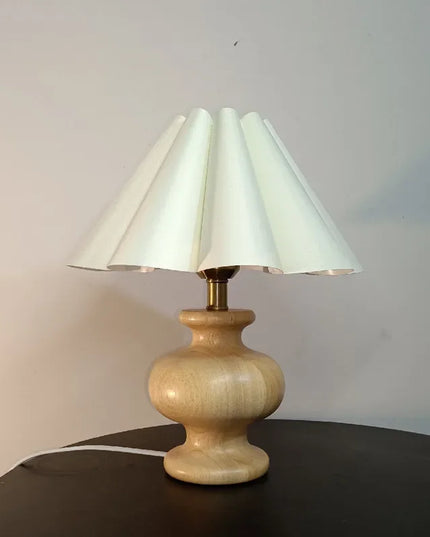 Linen table lamp solid wood log bedroom bedside living room atmosphere lamp homestay retro lamp Korean wabi-sabi style