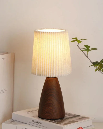 Nordic LED Table Lamp Bedroom USB Study Room Desktop Night Light Indoor  Bedrooms Living ROOM Decotion LED Bedside Desk Lamps