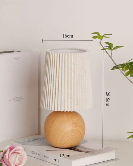 Retro LED Table Lamp Bedroom Fabric Pleated USB Study For Home Room Decor Desktop Decorative Ambiance Bedrooms LED Bedside Lamps
