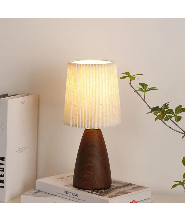 Retro LED Table Lamp Bedroom Fabric Pleated USB Study For Home Room Decor Desktop Decorative Ambiance Bedrooms LED Bedside Lamps